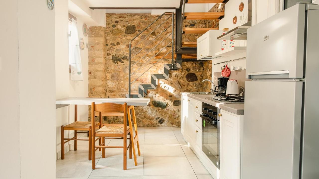 شقة La Casa Di Nonna Agnese - Italian Homing بادينغي سول غاردا المظهر الخارجي الصورة